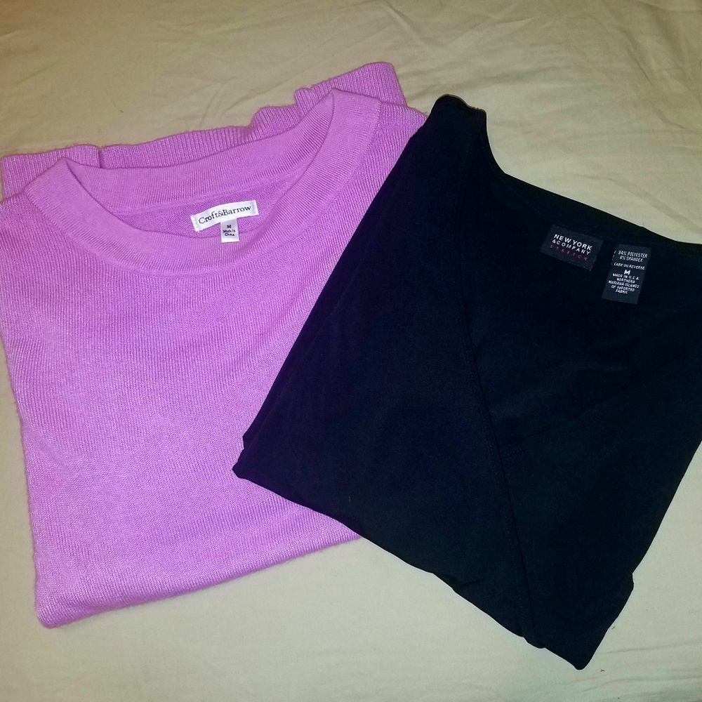 2 Med Blouses - Black V Neck - Lilac Sweater Top